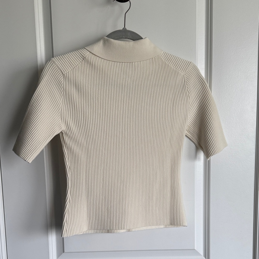 Banana Republic Cream Button Down Ribbed Shirt - Picture 5 of 5